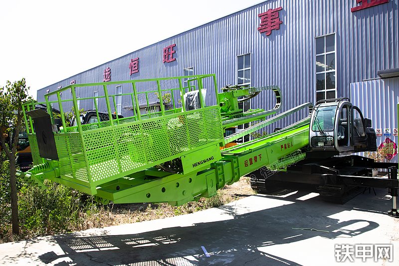 恒旺集团35m锚固钻机整机外观