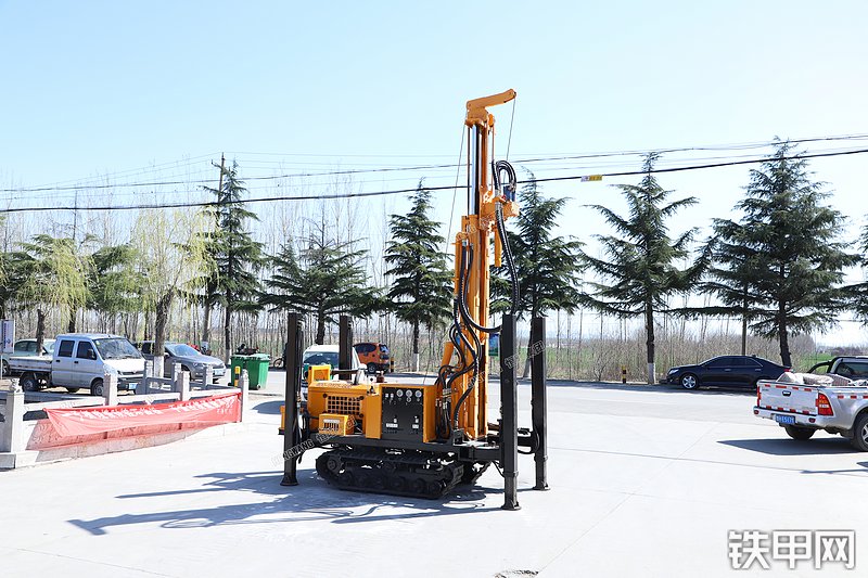 恒旺集团HQZ220L气动钻机整机外观