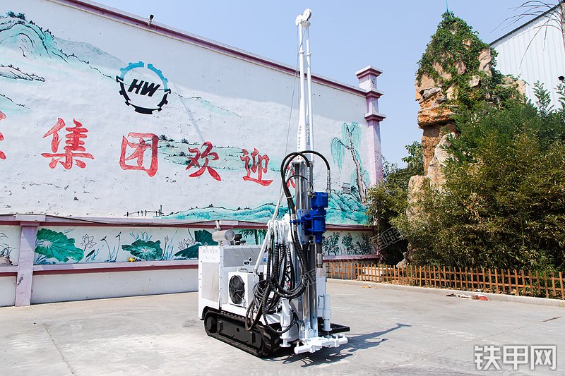 恒旺集团HWDCD50履带式勘探钻机整机外观