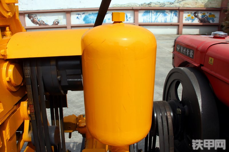 恒旺集团HW-190YY液压钻机局部