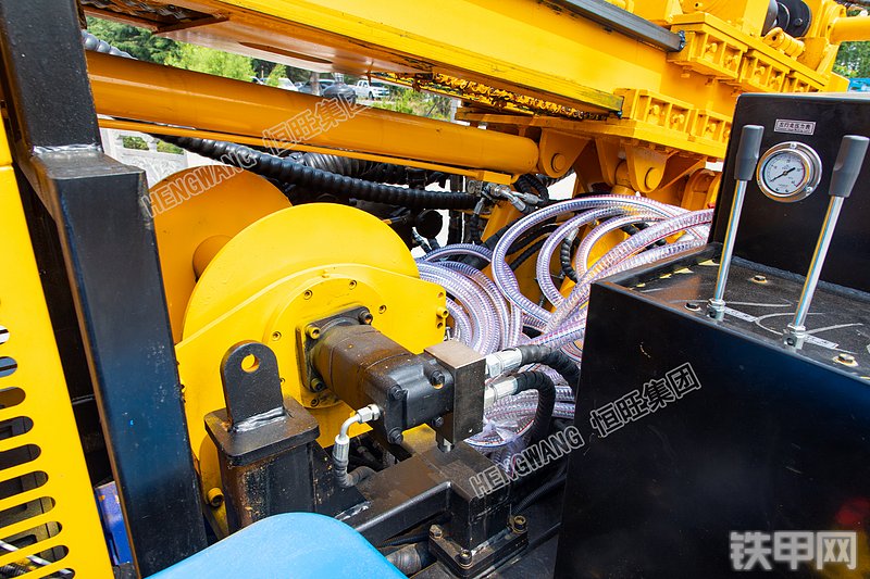 恒旺集团HWDCD800XL履带式勘探钻机局部