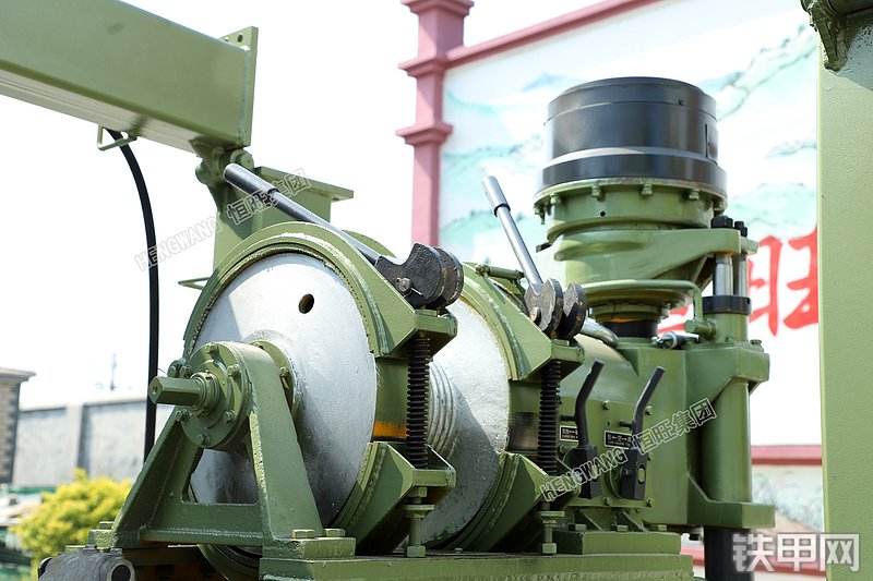 恒旺集团XY-3T液压钻机局部