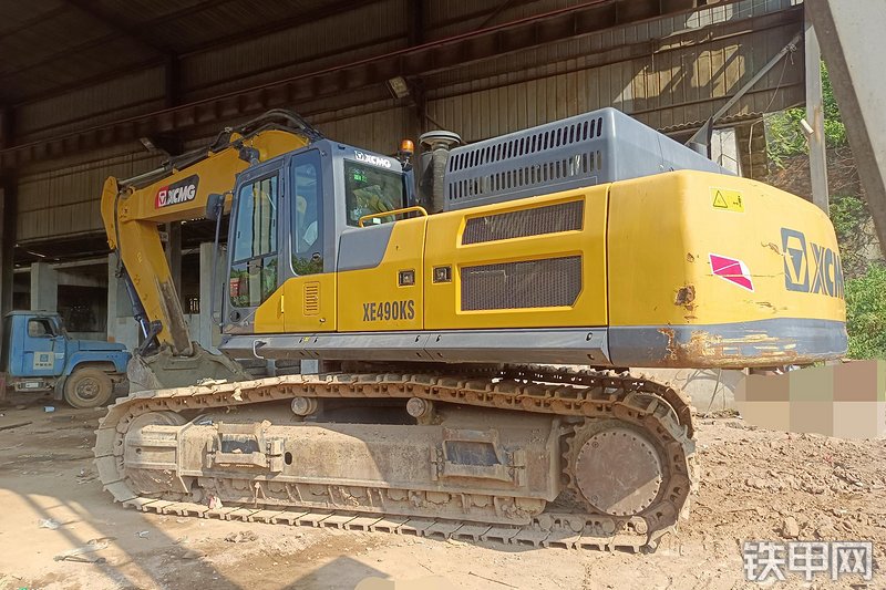 徐工XE490KS挖掘机整机外观