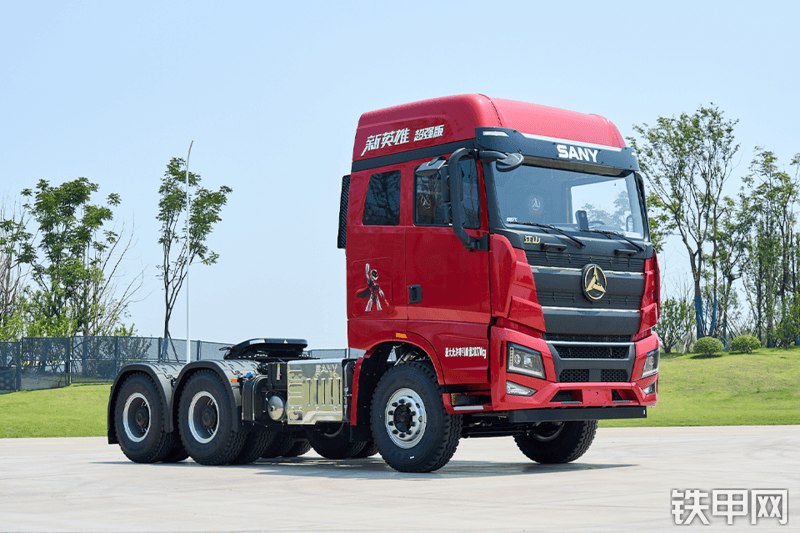 三一重卡新英雄565超强版（HQC42503S1S13F1）牵引车整机外观