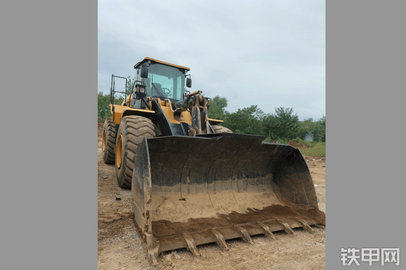 三一重工sw966k1轮式装载机