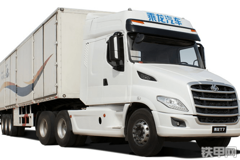 乘龙T7重卡 560马力 6X4长头(LZ4251T7DB)牵引车整机外观