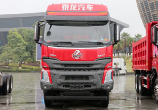 乘龙H7 600马力 8X4 8.2米(国六)(LZ3310H7FC2)工程自卸车整机外观