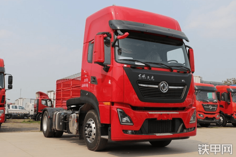 东风天龙KL重卡 520马力 4X2 AMT自动挡(DFH4180D4)牵引车整机外观