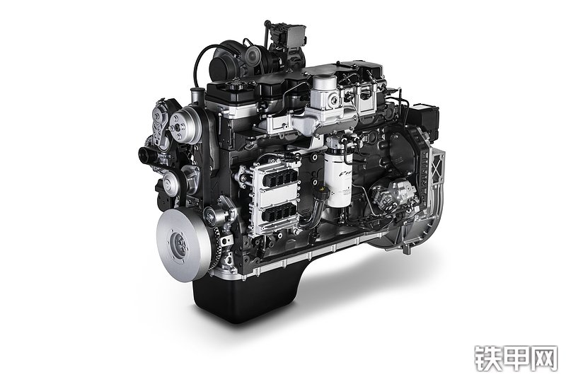 菲亚特动力科技NEF67发动机整机外观