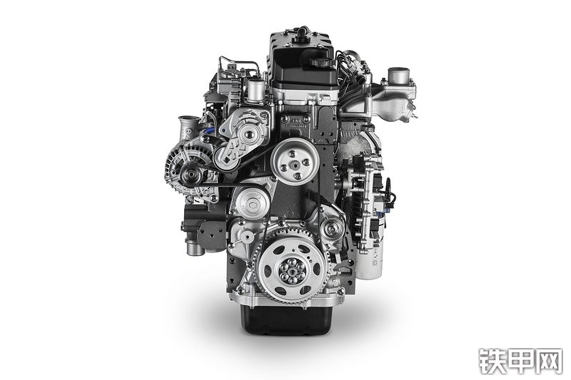 菲亚特动力科技NEF45发动机整机外观