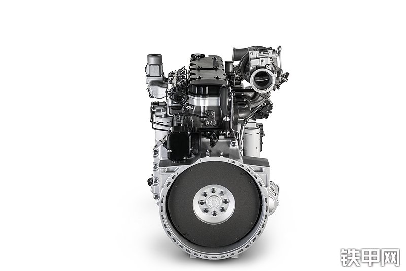 菲亚特动力科技NEF67发动机整机外观