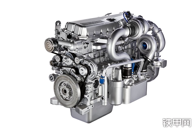 菲亚特动力科技CURSOR 13发动机整机外观