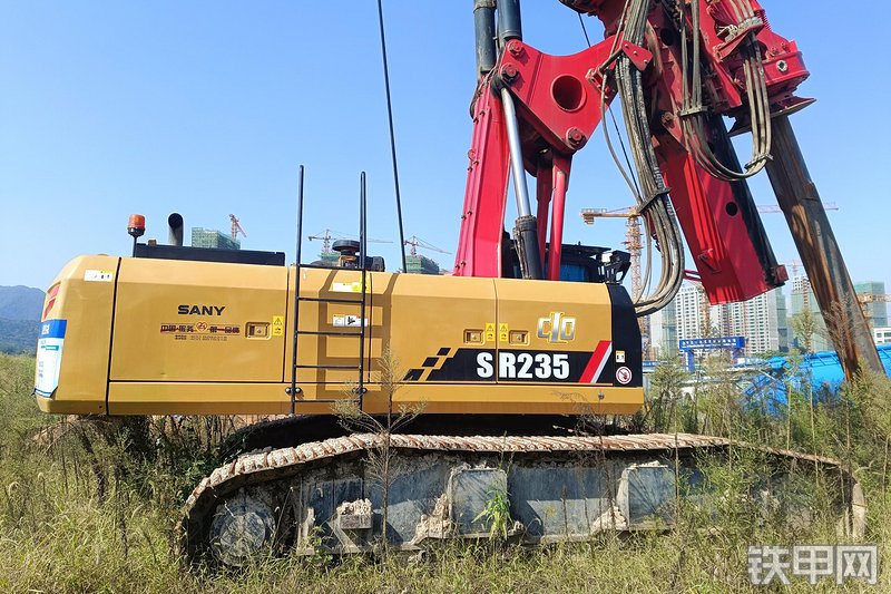 三一重工sr235r旋挖钻