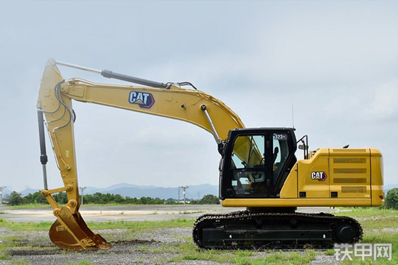 卡特彼勒新一代CAT®323 GC 液压挖掘机整机外观