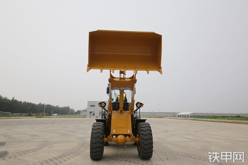 山工636F（国四）装载机整机外观