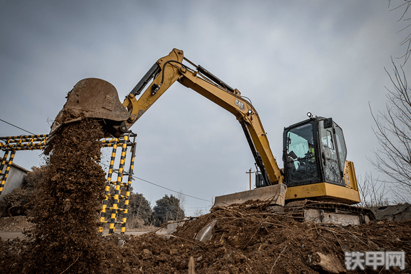 卡特彼勒CAT®306.5 迷你型液压挖掘机整机外观