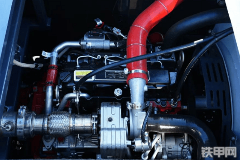 山河智能SWE155F国四挖掘机局部