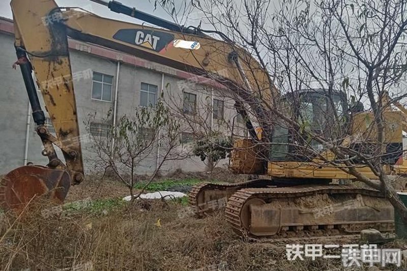 卡特彼勒328D挖掘机整机外观