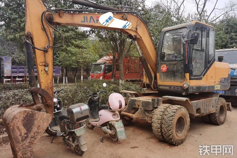 泰山嘉和jhw85b3轮式挖掘机