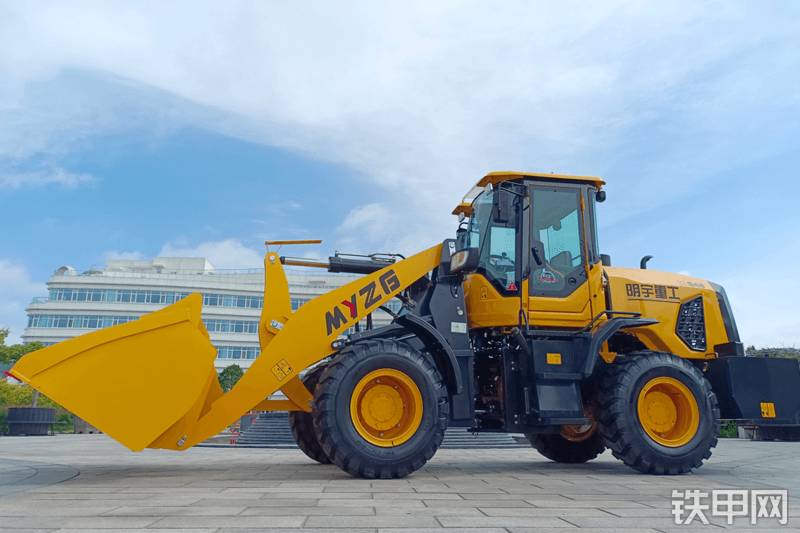 明宇重工ZL948装载机整机外观