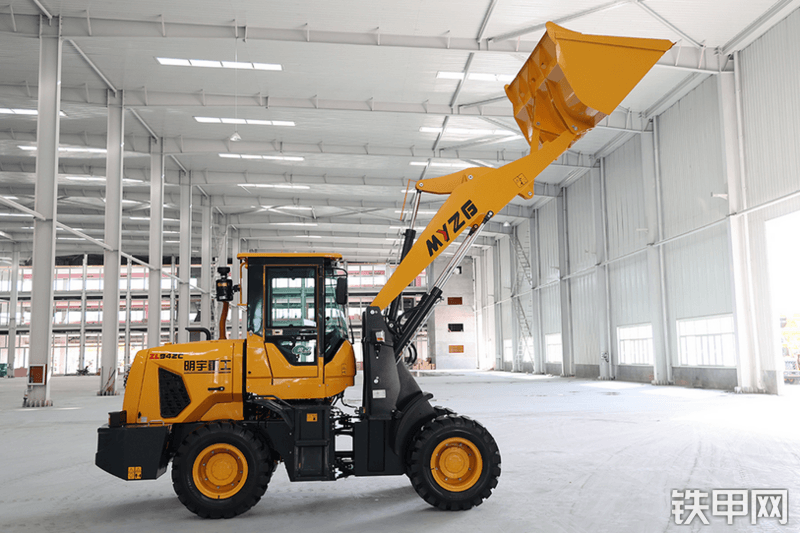 明宇重工ZL-942C装载机整机外观