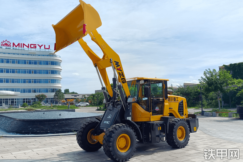 明宇重工DY26装载机整机外观