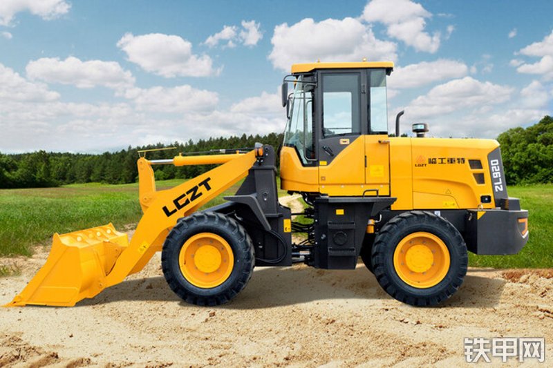 临工重特ZL920装载机整机外观