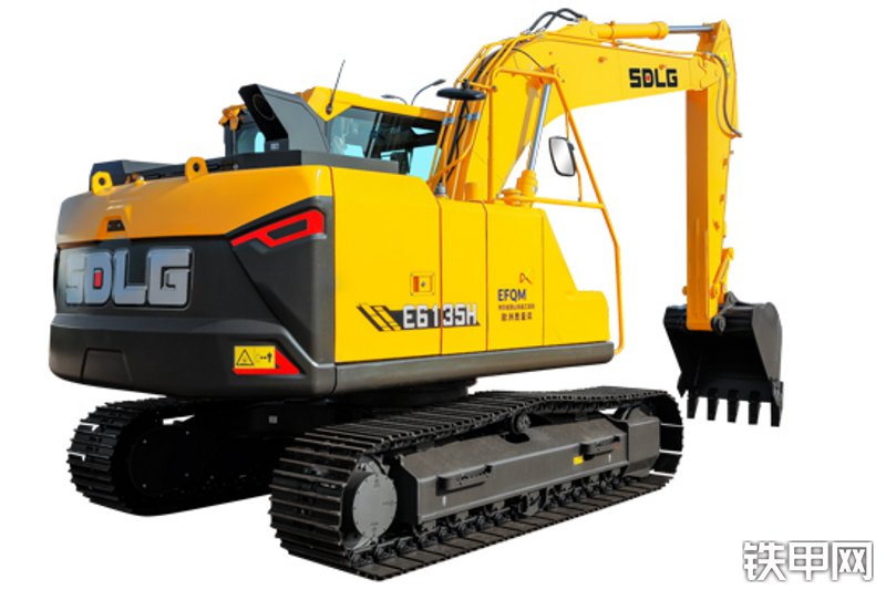 山东临工E6135H（国四）挖掘机整机外观