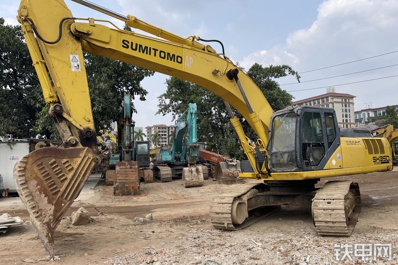 住友sh3305履带式挖掘机