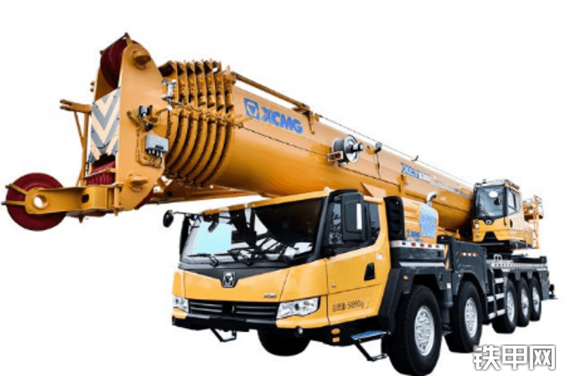 徐工XCT130L8起重机整机外观