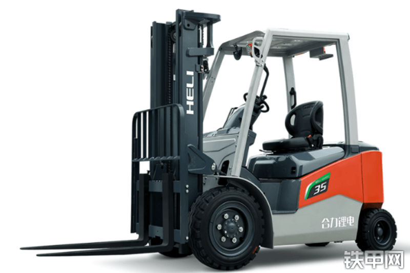 合力CPD38叉车整机外观