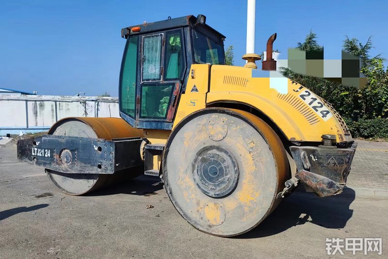 路阳ltj2124双钢轮压路机