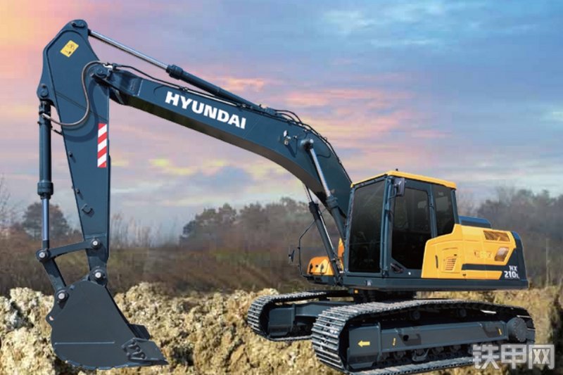 现代HX210L挖掘机局部