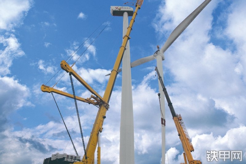 太重集团TZT1200起重机整机外观