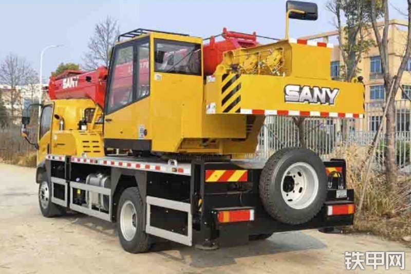 三一重工STC120C4系列（23款）起重机局部