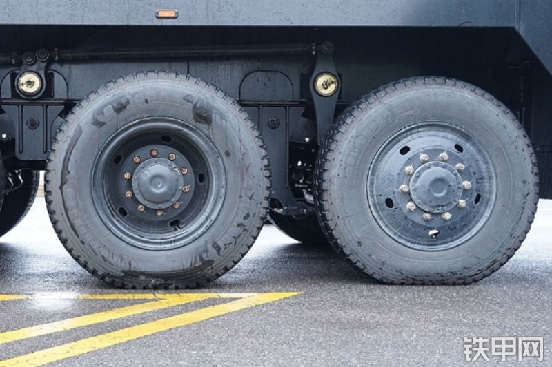 三一重工STC1300C7-6起重机局部