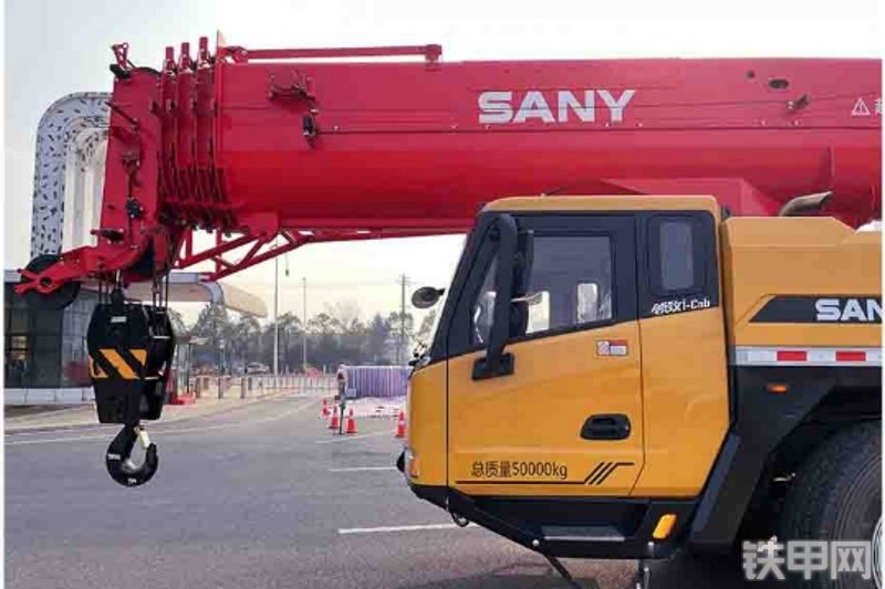 三一重工STC800C5-8起重机局部