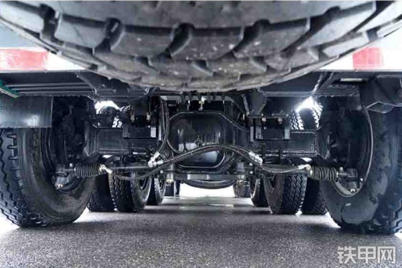 三一重工STC1300C8-6起重机局部