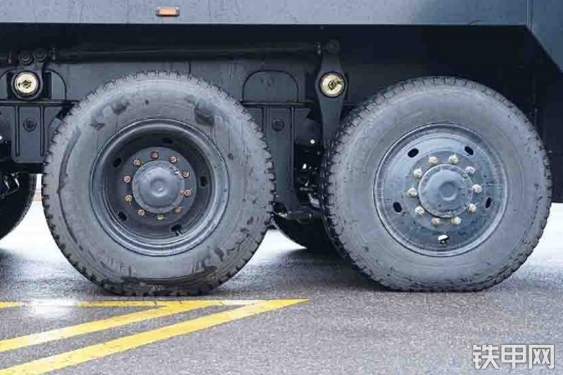 三一重工STC1300C8-6起重机局部