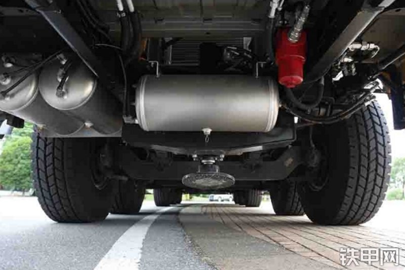 三一重工STC2400C8-8起重机局部