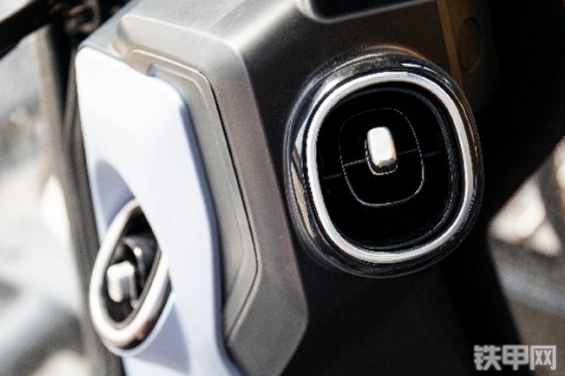 三一重工SY75C（国四）挖掘机局部