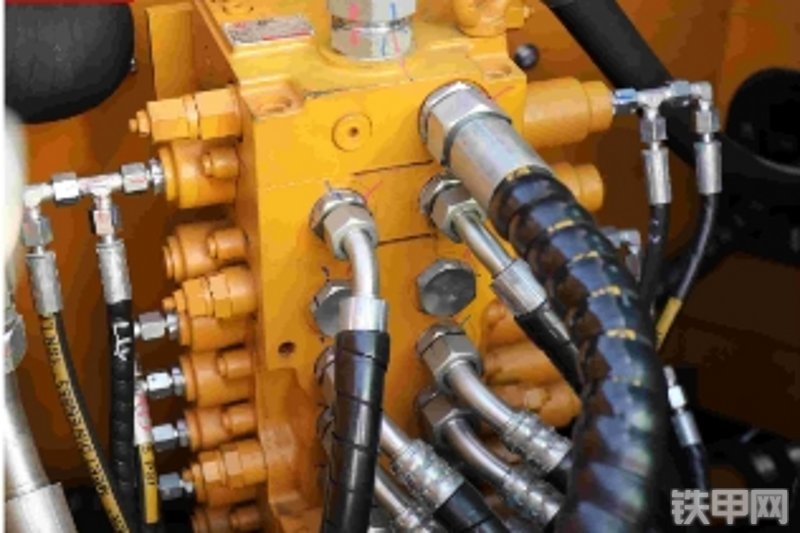 三一重工SY95C（国四）挖掘机