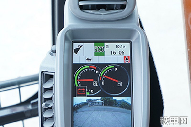 日立ZX130C-6A挖掘机局部