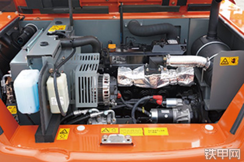 日立ZX65-6A国四挖掘机