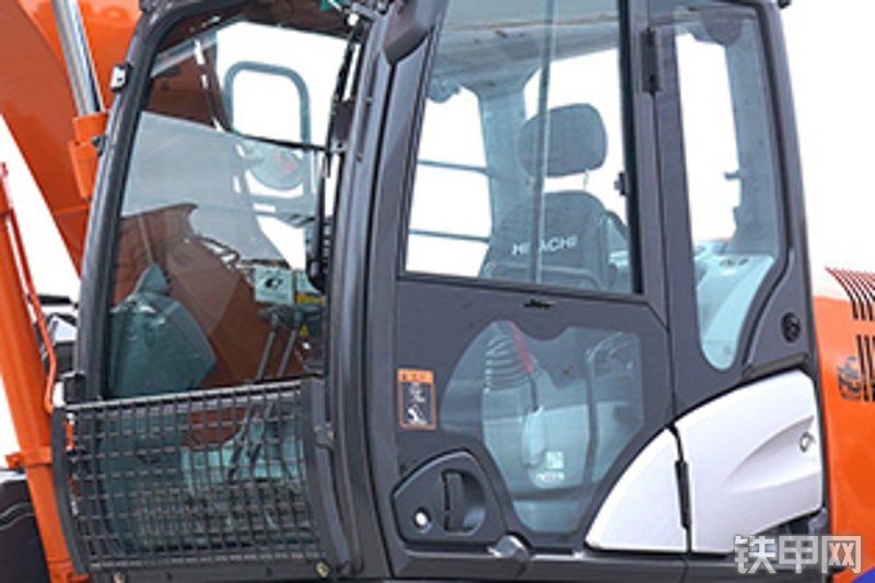 日立ZX130-6A国四挖掘机图解( )