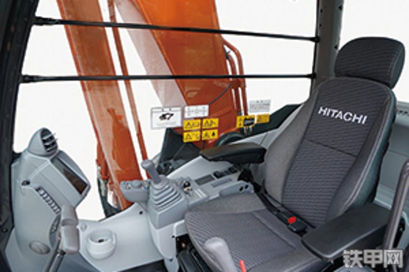 日立ZX220LC-6A国四挖掘机局部