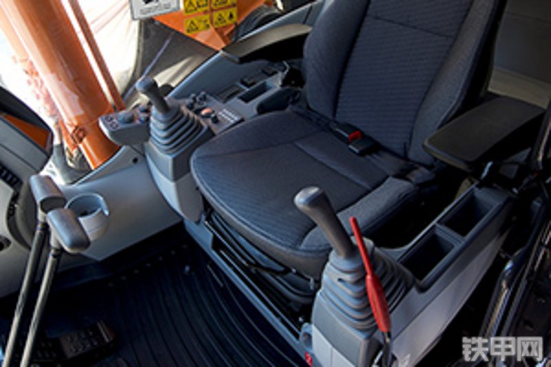 日立 ZX260K-6A国四挖掘机局部