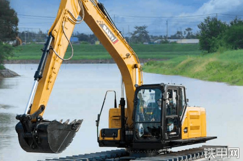 三一重工SY155ME挖掘机整机外观