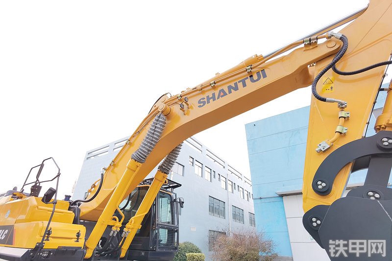 山推SE680LC-10W挖掘机局部