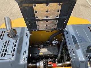 山推挖掘机SE215-10W挖掘机局部